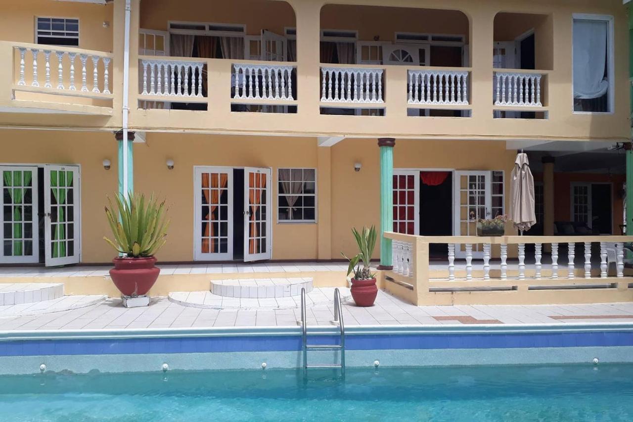 Bay Heights B&B Gros Islet Eksteriør bilde