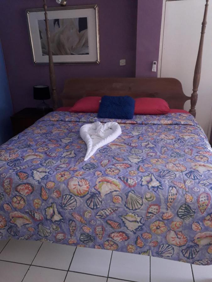 Bay Heights B&B Gros Islet Eksteriør bilde